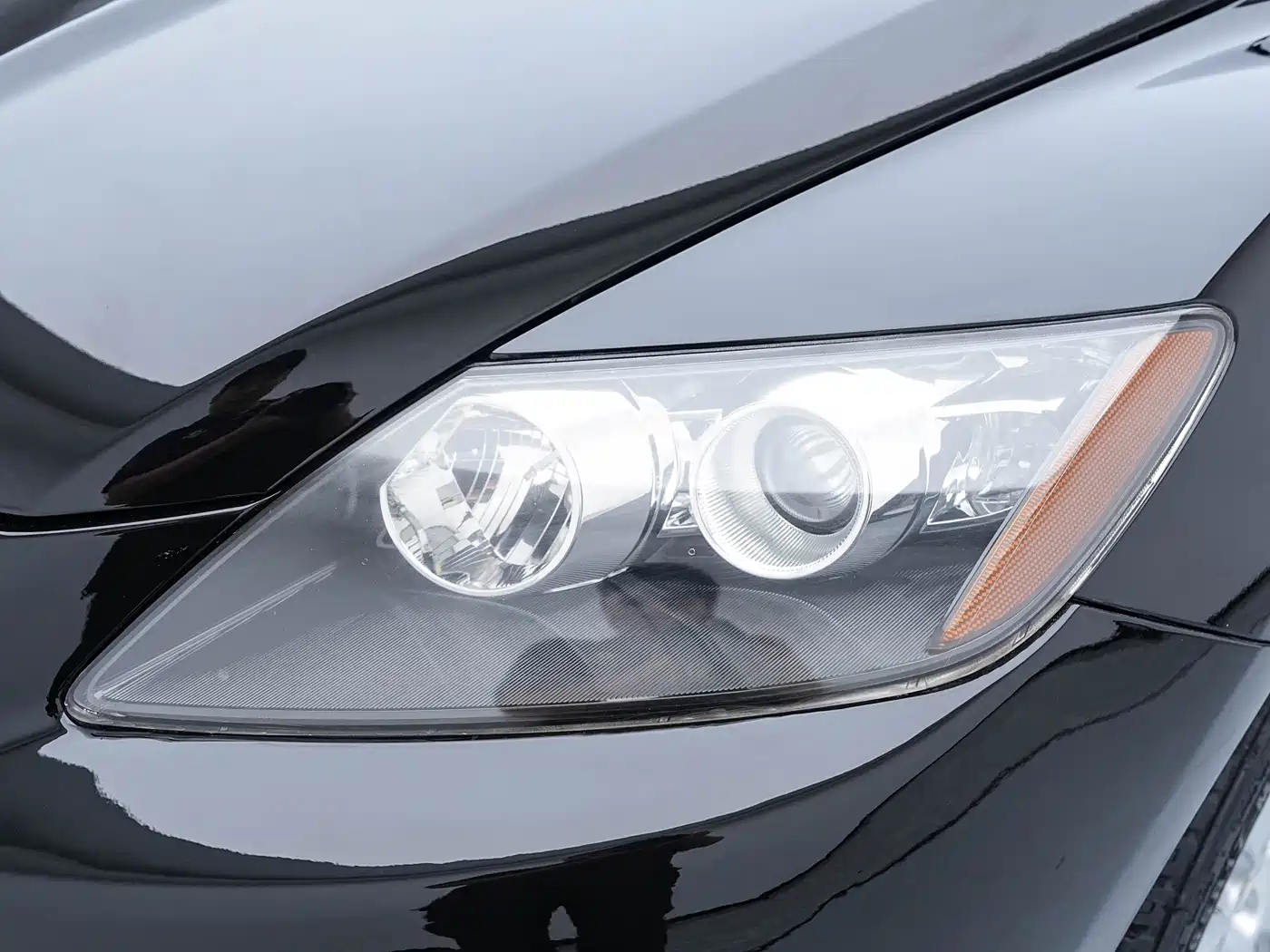 Mazda CX-7 (Import) 2011 2011 2.5L Luxury
