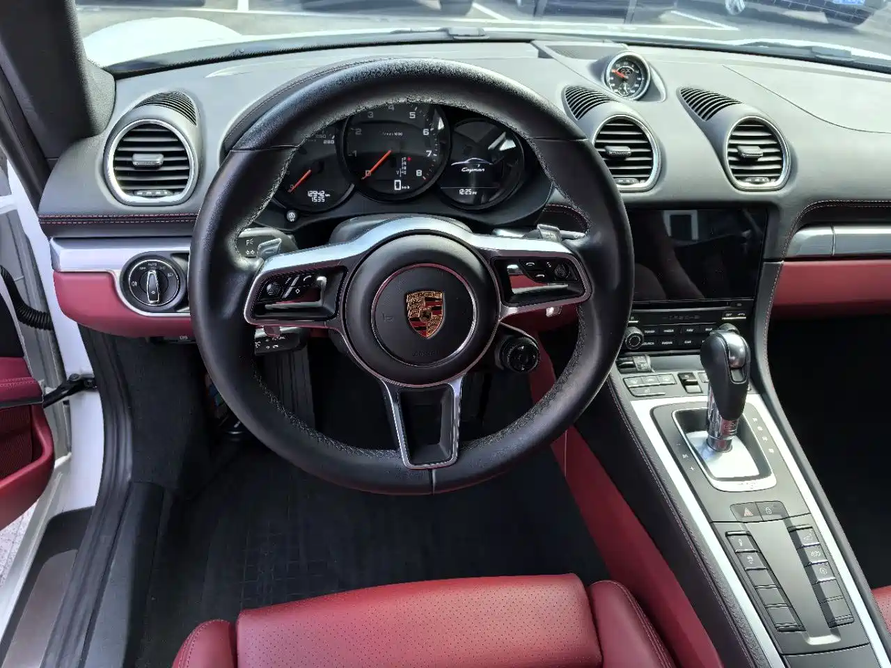 Porsche 718 2023 Cayman Style Edition 2.0T фото 11
