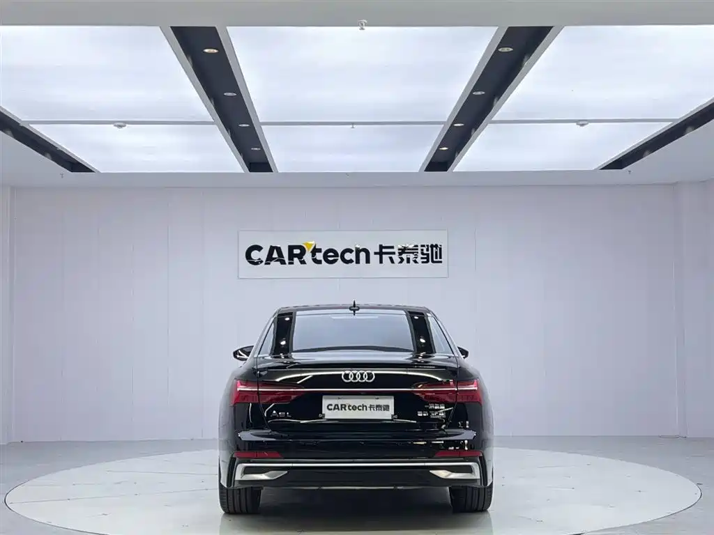 Audi A6L 2025 45 TFSI quattro Premium Sport фото 4