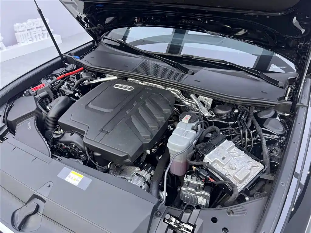Audi A6L 2025 45 TFSI quattro Premium Sport фото 27