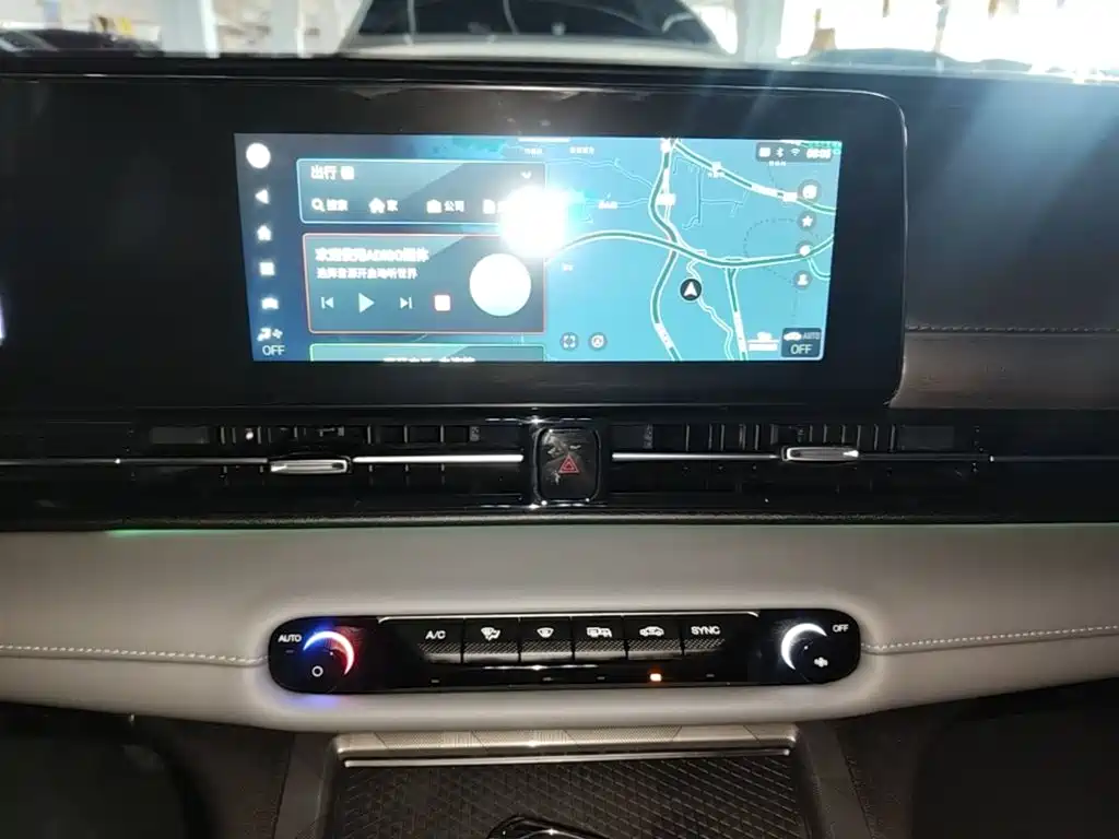 GAC Trumpchi Trumpchi Emkoo 2025 2024 Model 270T DCT Shadow Leopard S Edition
