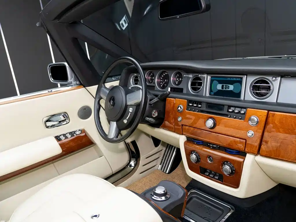 Rolls-Royce Phantom 2009 2007 6.7L Soft-top Convertible