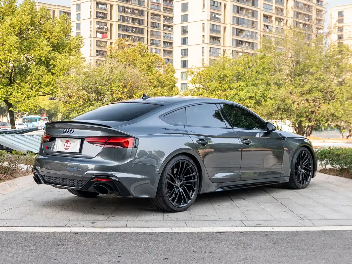 Audi RS 5 2022 RS 5 2.9T Sportback Obsidian Edition фото 5