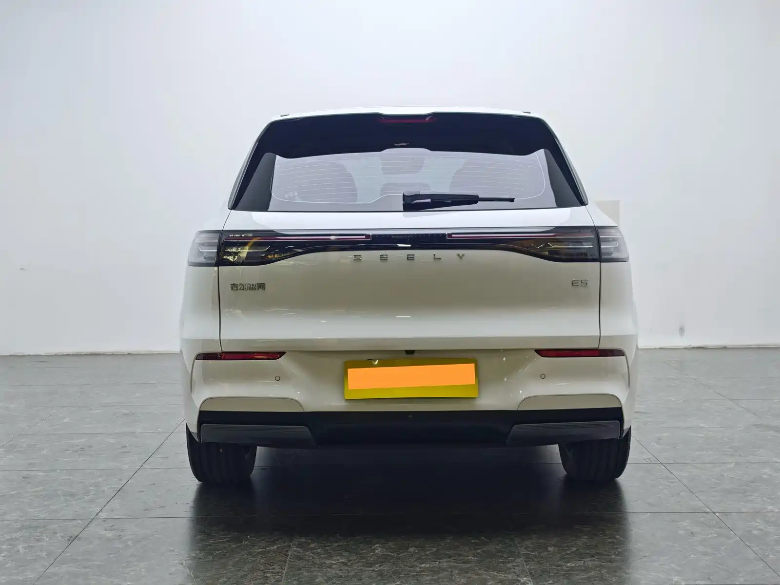 Фото 6 - Geely Galaxy Galaxy E5