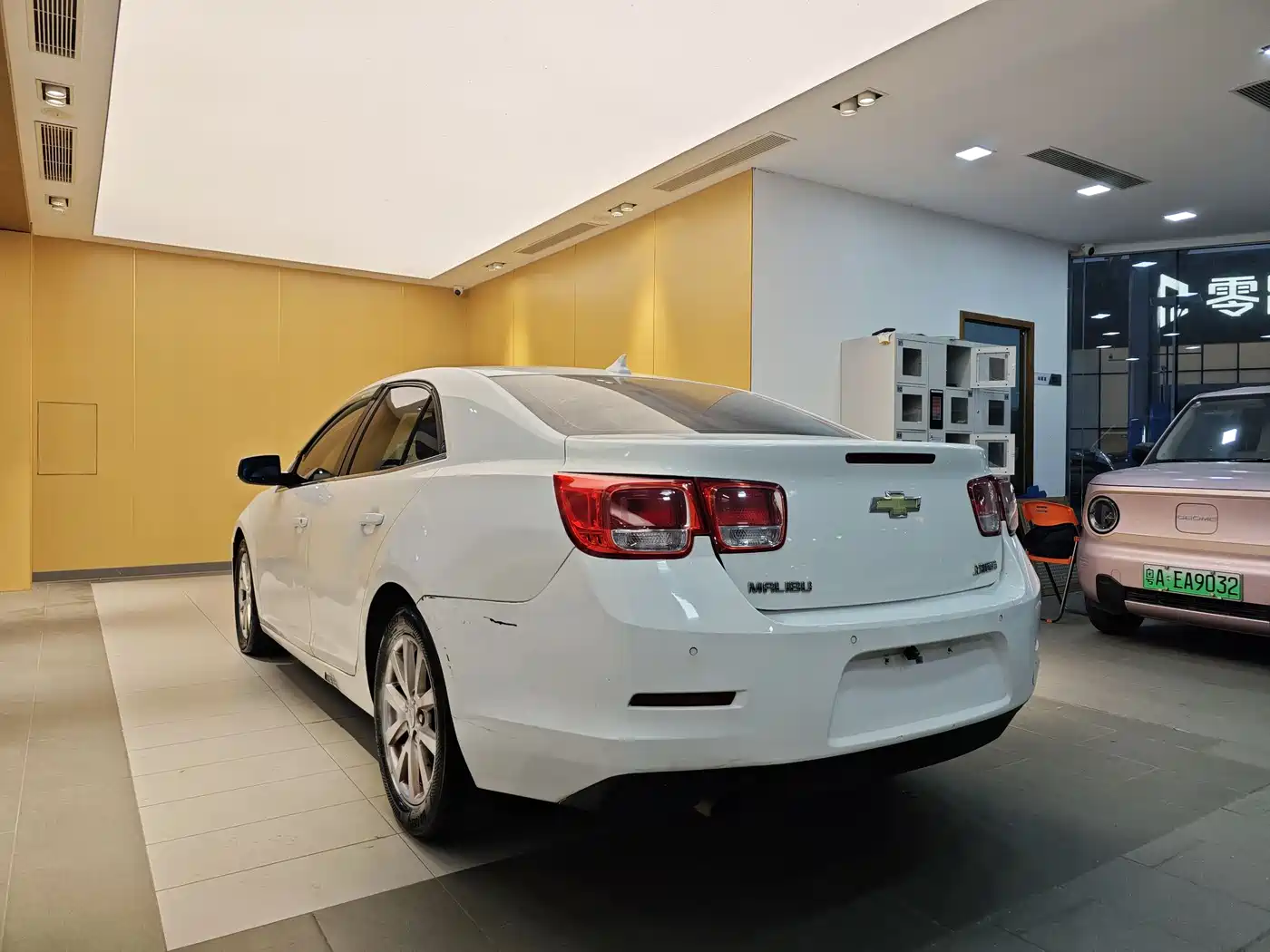 Chevrolet Malibu 2013 2.0L Automatic Luxury Edition фото 25