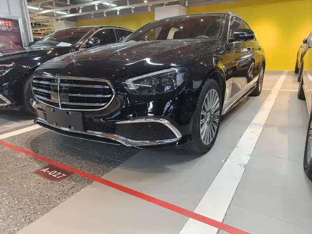 Mercedes-Benz E-Class 2021