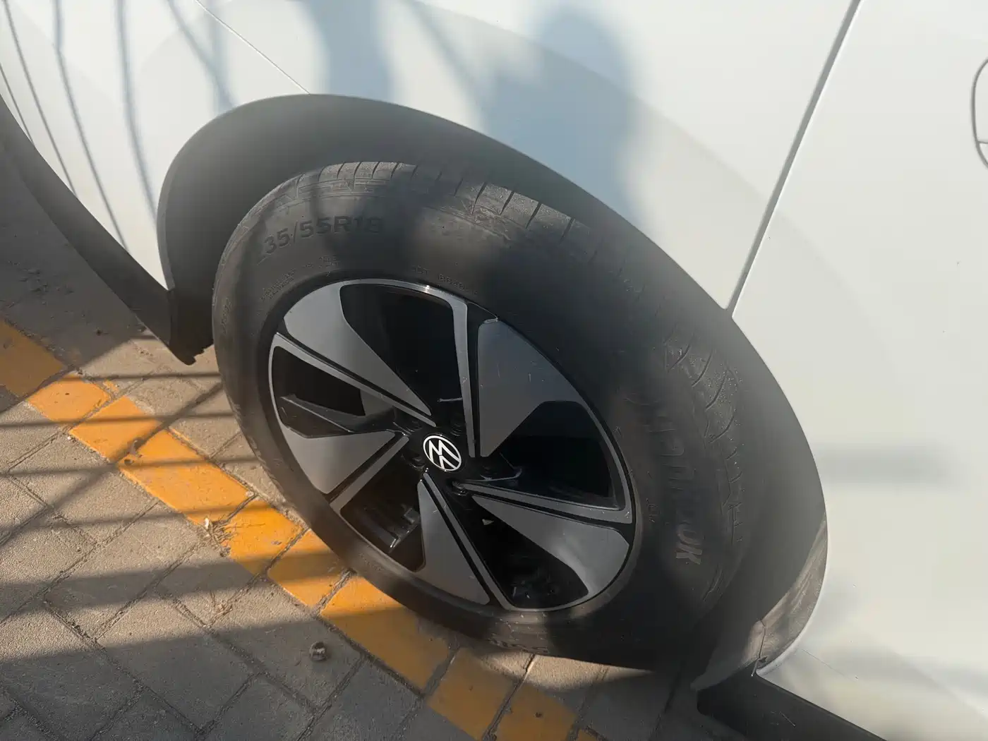 VOLKSWAGEN ID.7 VIZZION