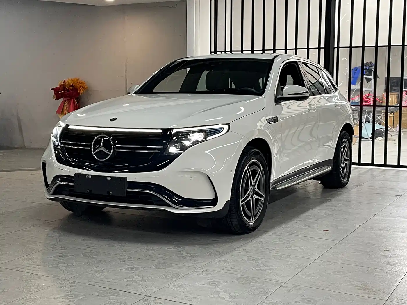 Similar car