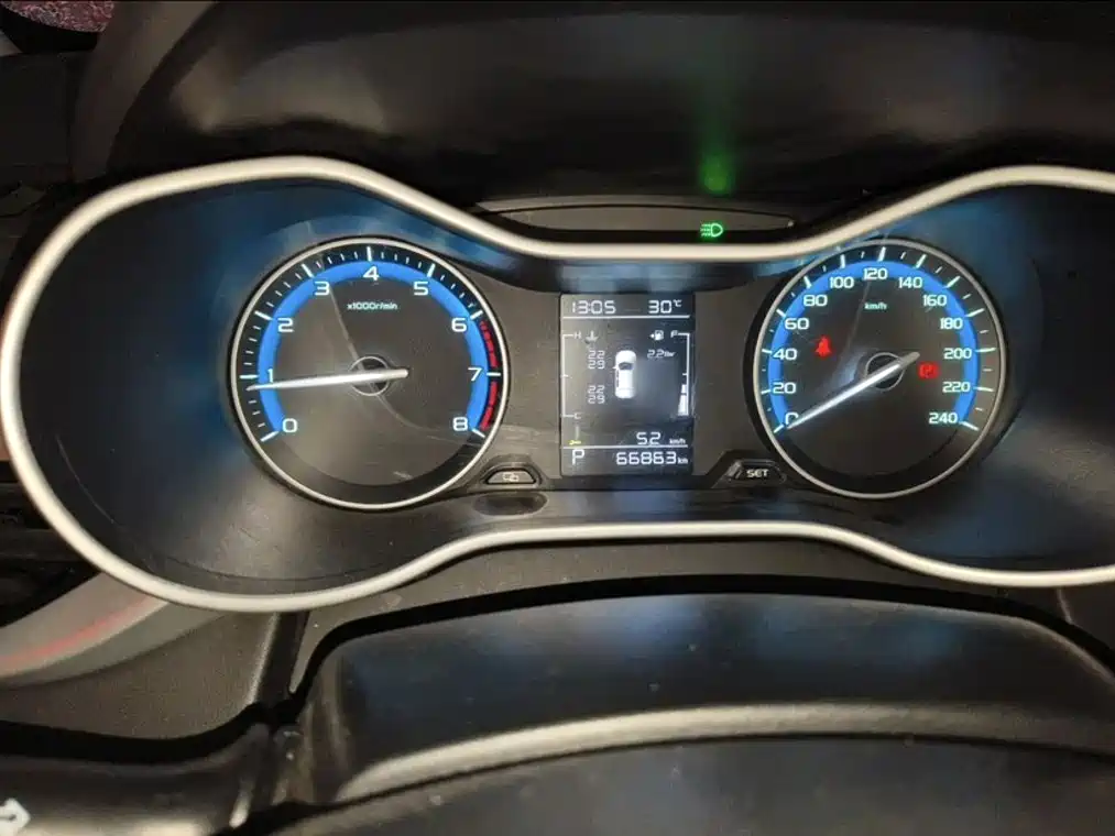 Фото 15 - Geely Emgrand