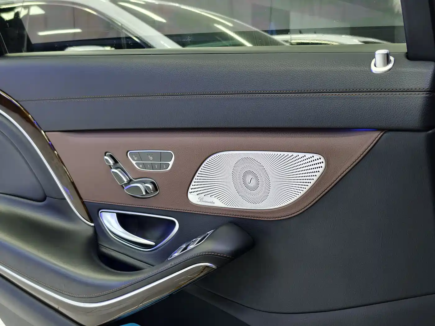 Mercedes-Benz Maybach S-Class 2016 S 400 4MATIC фото 13