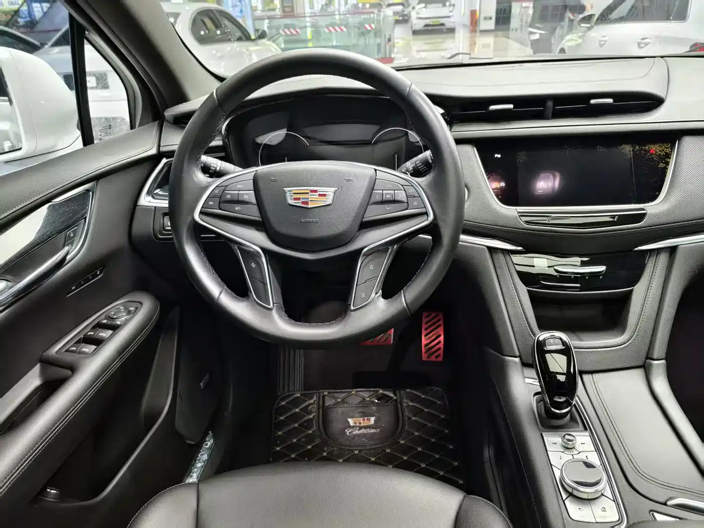 CADILLAC XT5