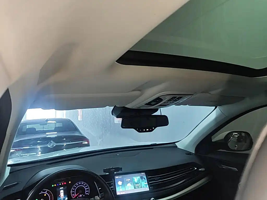 Фото 18 - Haval H6