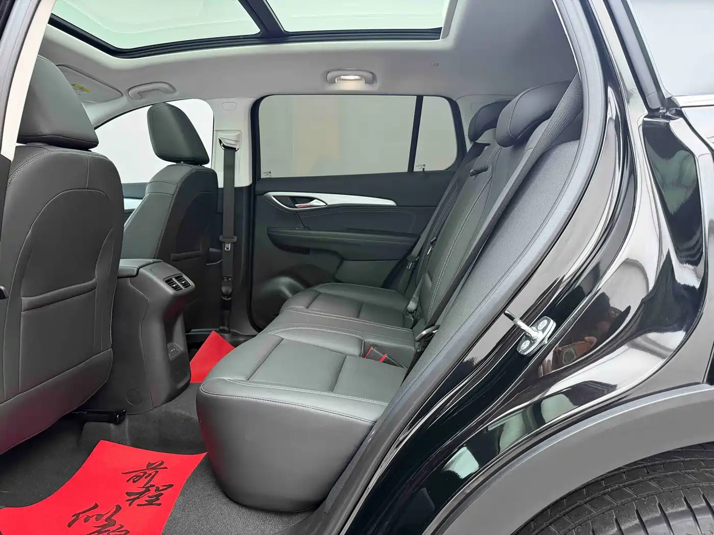 Buick Envision Plus 2025 Enclave Plus 28T 2WD Platinum Edition фото 23