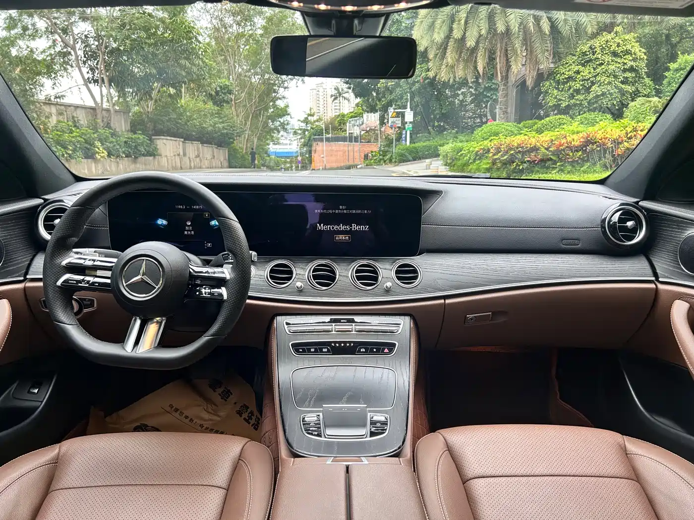 Mercedes-Benz E-Class 2021 E 300 L Fashion фото 15