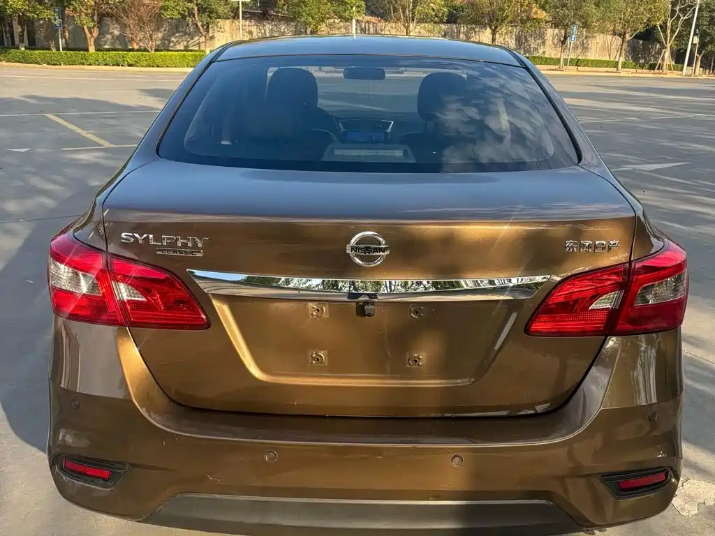 Nissan SYLPHY, миниатюра 6