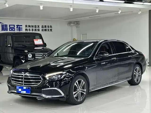 Mercedes-Benz E-Class 2021