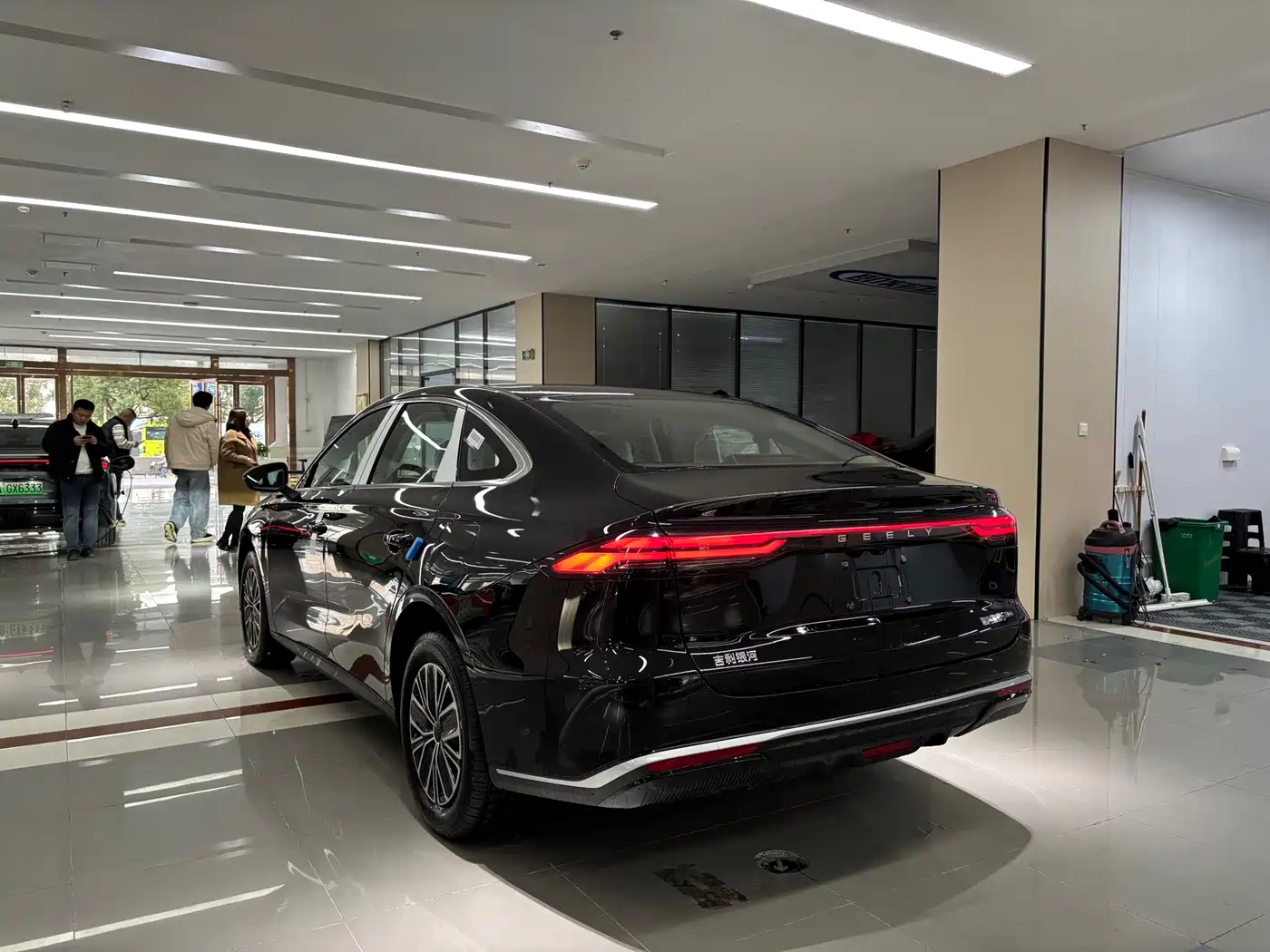 Geely Galaxy Galaxy Stellar 6 2025 60km Voyager Edition фото 7