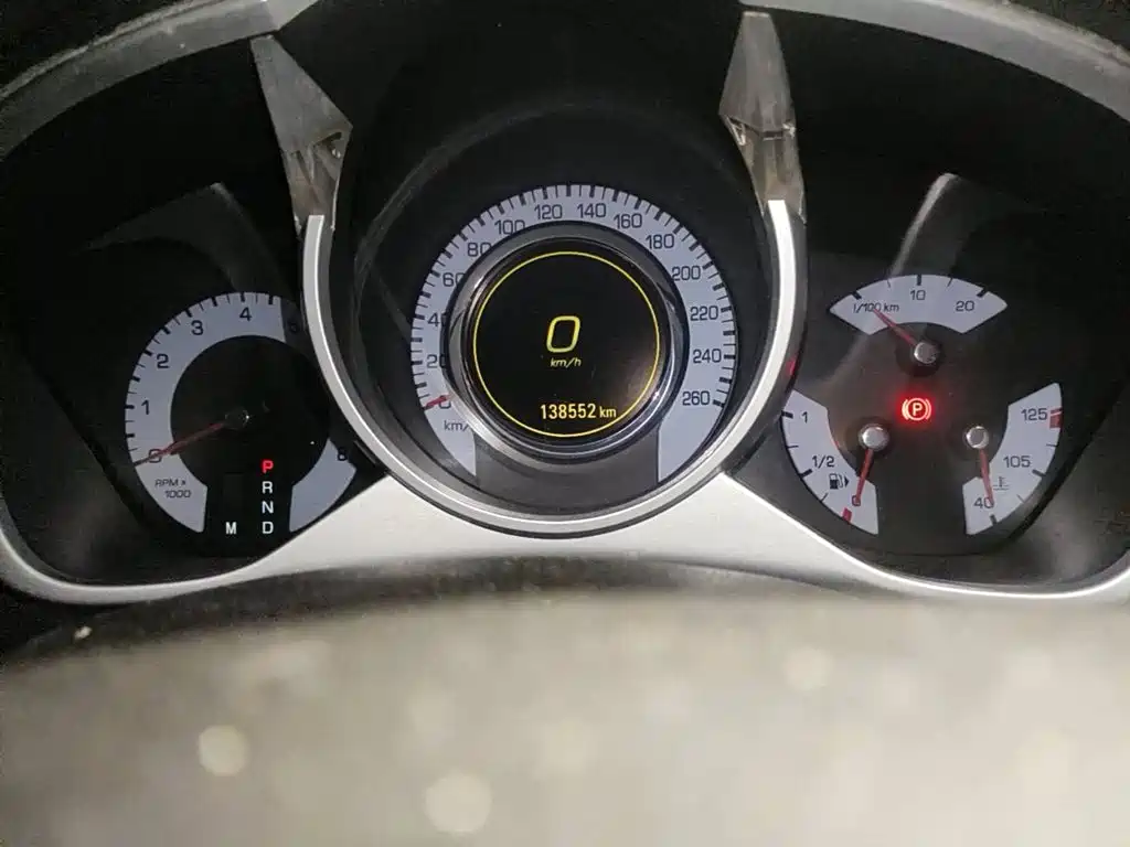 Photo 4 - Cadillac SRX