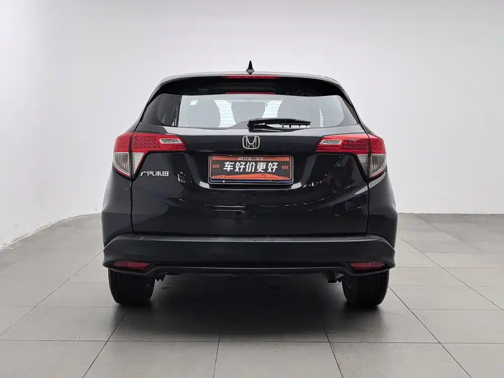 Фото 4 - Honda Vezel