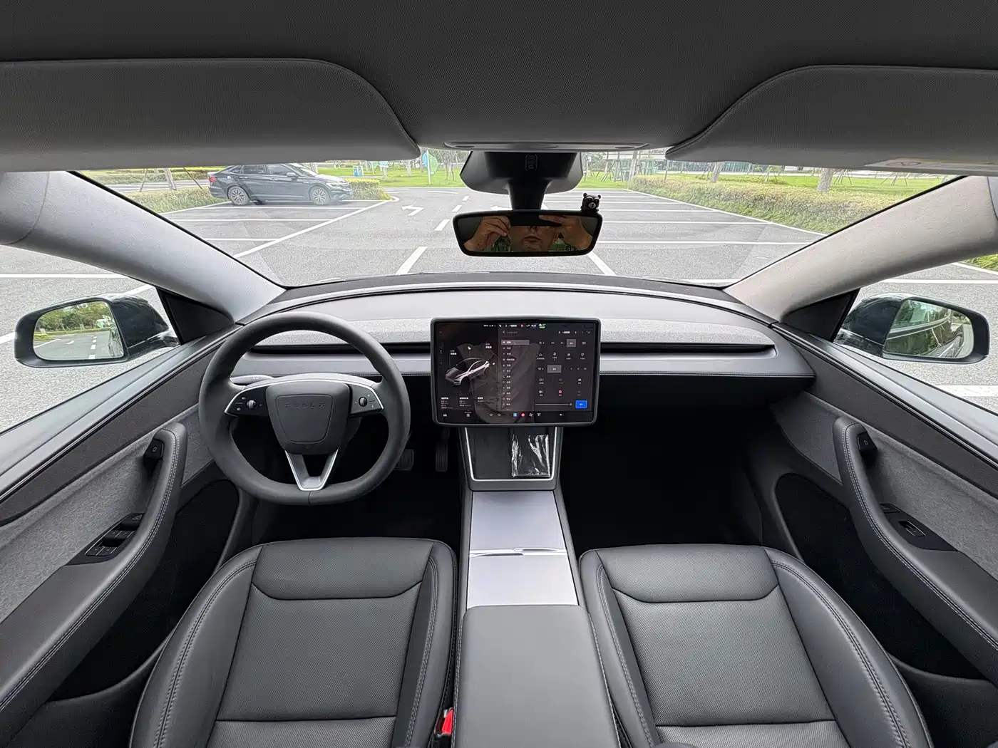 Tesla Model Y 2026 2026 Long Range Rear-Wheel Drive