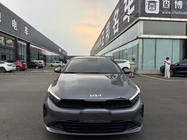 Kia K3 2023 Model 1.5L CVT Luxury Edition — фото 2