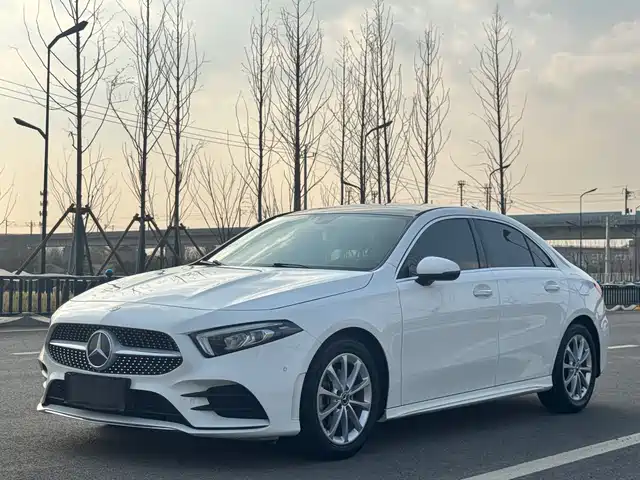 MERCEDES-BENZ A CLASS