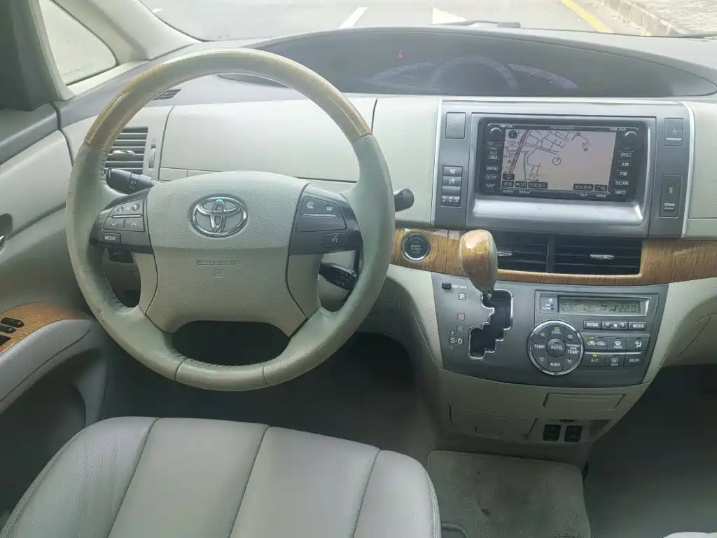 Toyota Previa 2012 2012 2.4L 7-Seater Luxury Edition
