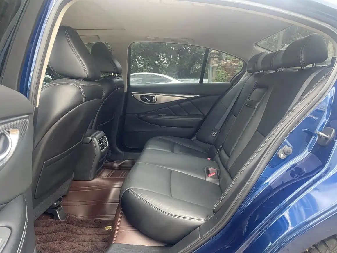 Infiniti Q50L 2019 2018 2.0T Premium Edition China V