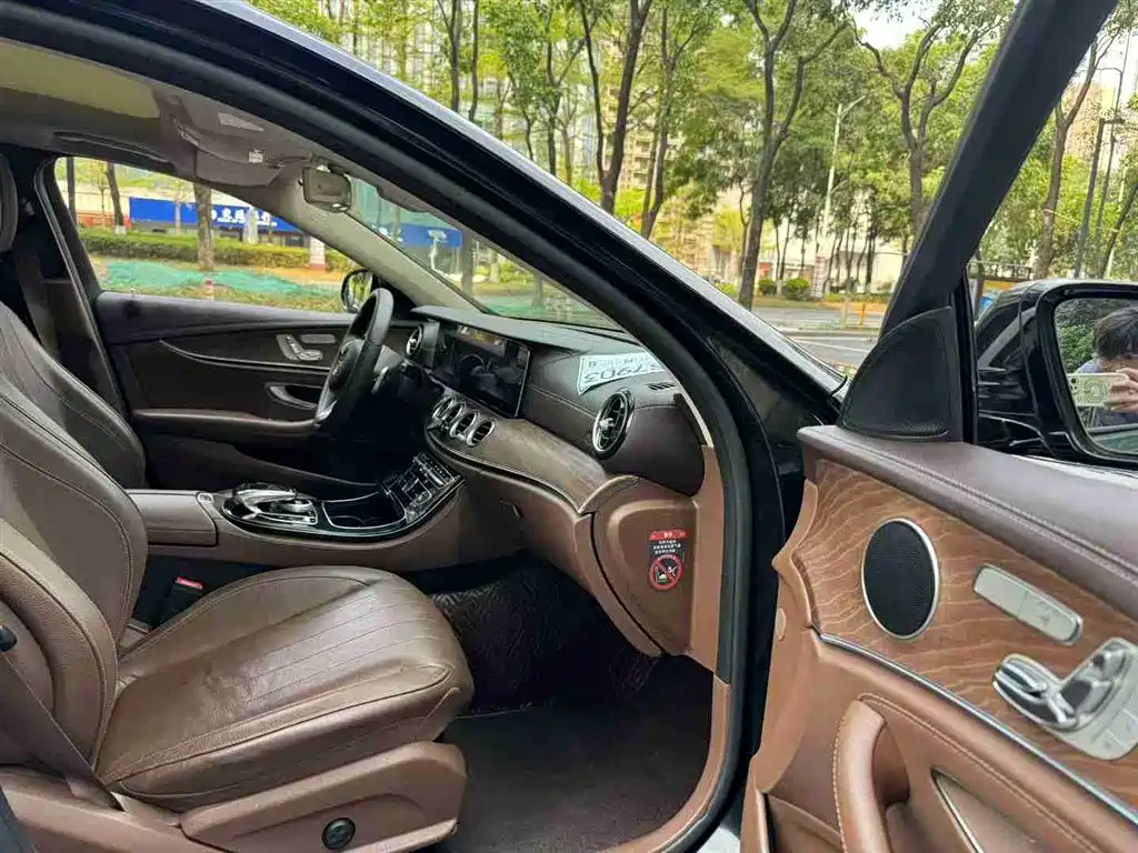Mercedes-Benz E-Class 2017 Model E 320 L 4MATIC фото 8
