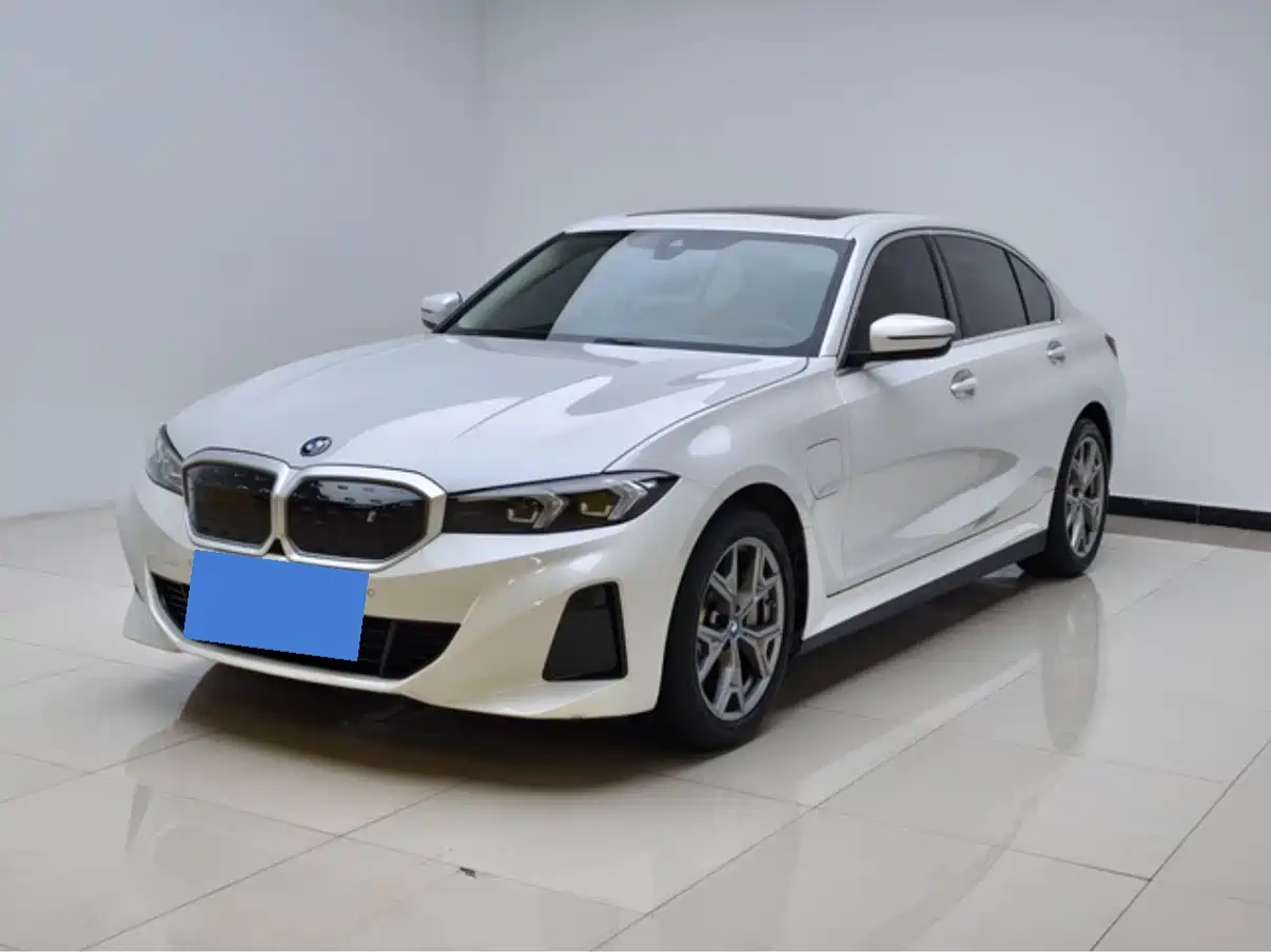 BMW i3 2022 eDrive 35 L