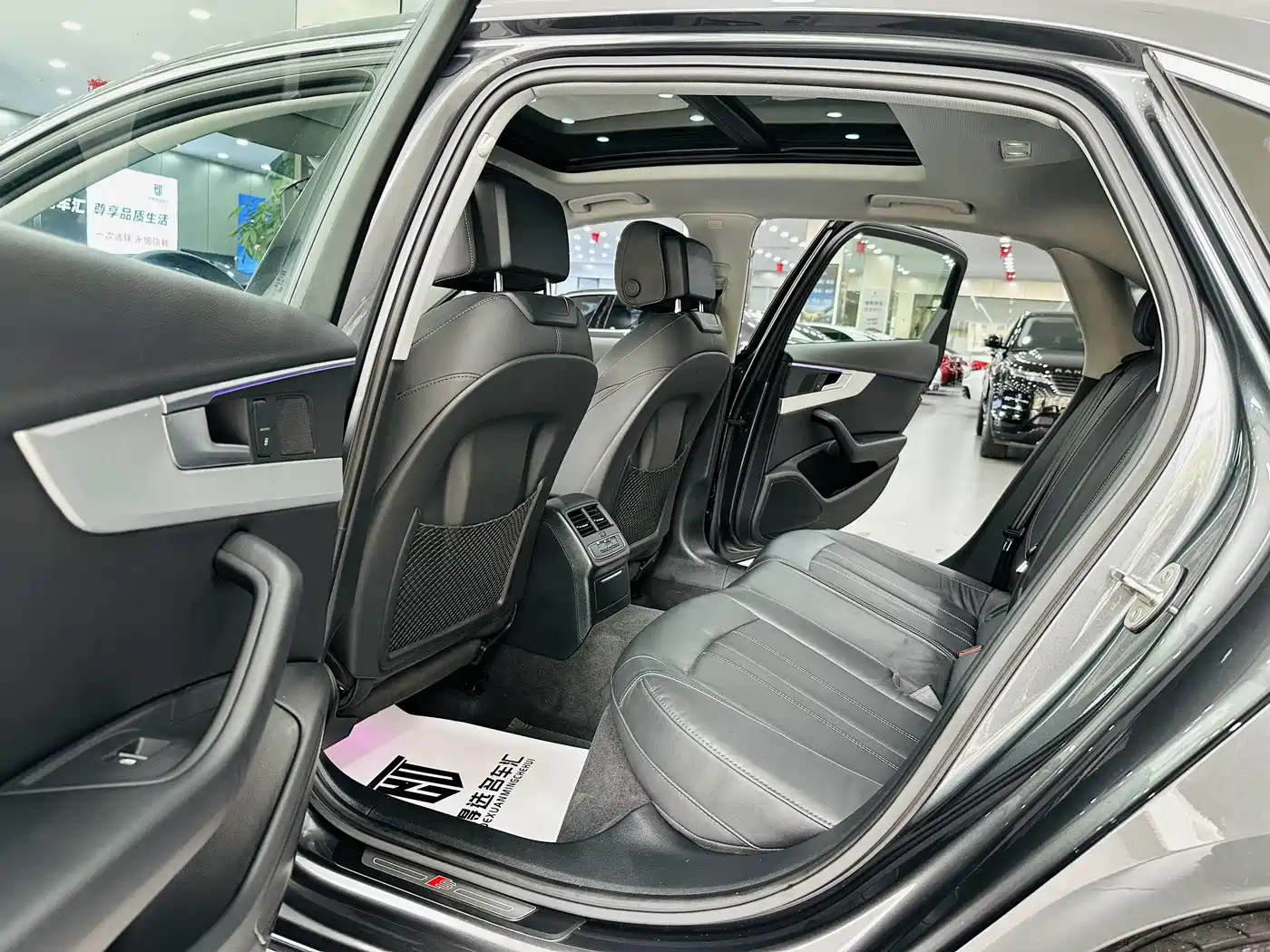 Audi A4L 2020 40 TFSI quattro Luxury Dynamic фото 6