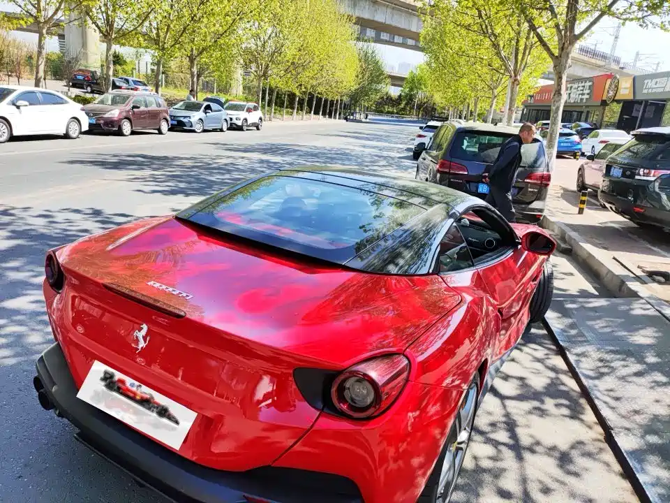Ferrari Portofino 2019 2018 Model 3.9T