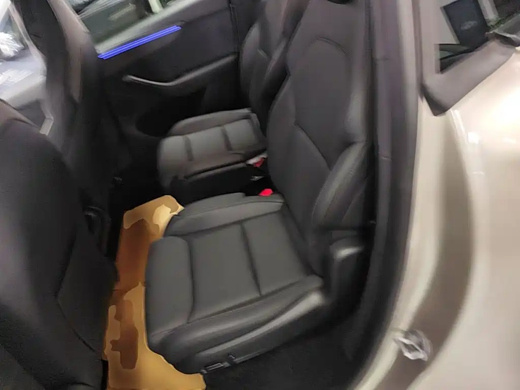 Tesla Model Y L 2025 2025 Facelift Long Range AWD