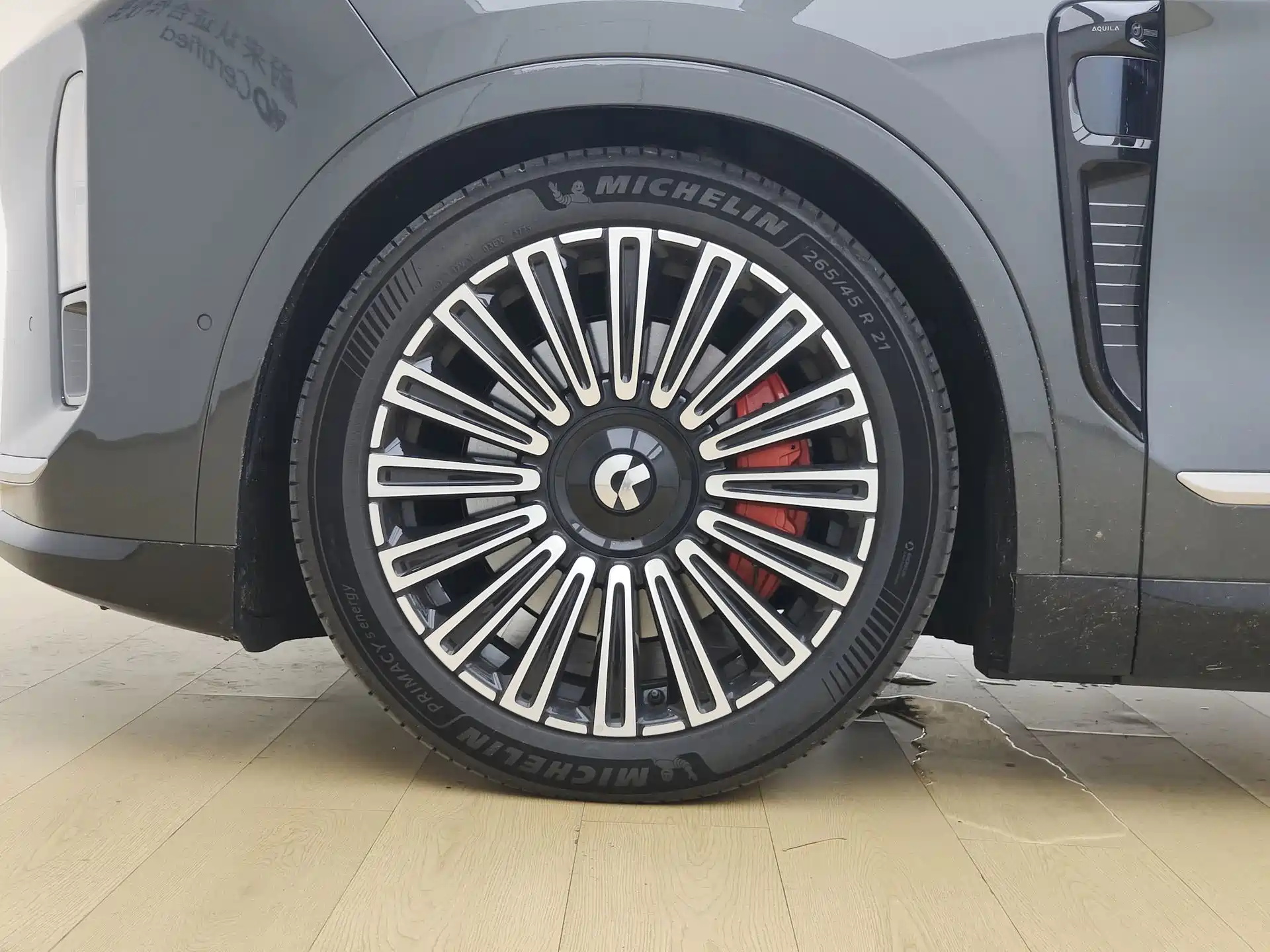 Фото 30 - NIO ES8
