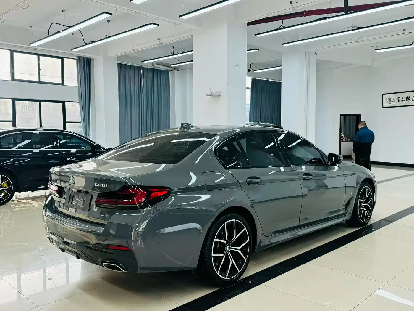 BMW 5 Series (Import) 2021 530i M Sport Package фото 8