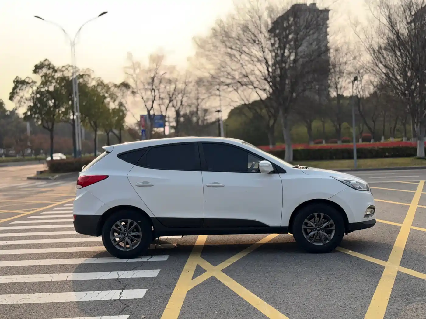Hyundai Beijing Hyundai ix35 2015 2.0L Automatic 2WD Comfort China V фото 4