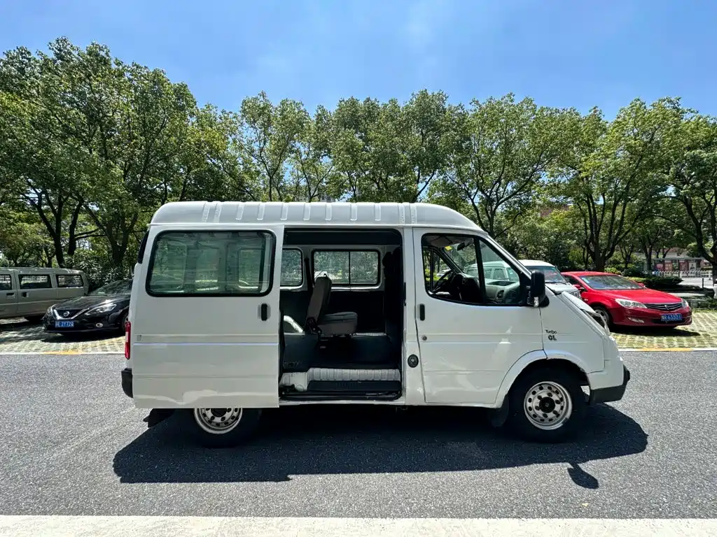 Jiangling Tesun 2018 2017 2.8T Commercial Short Wheelbase Low Roof 6/7/8-seat JX493