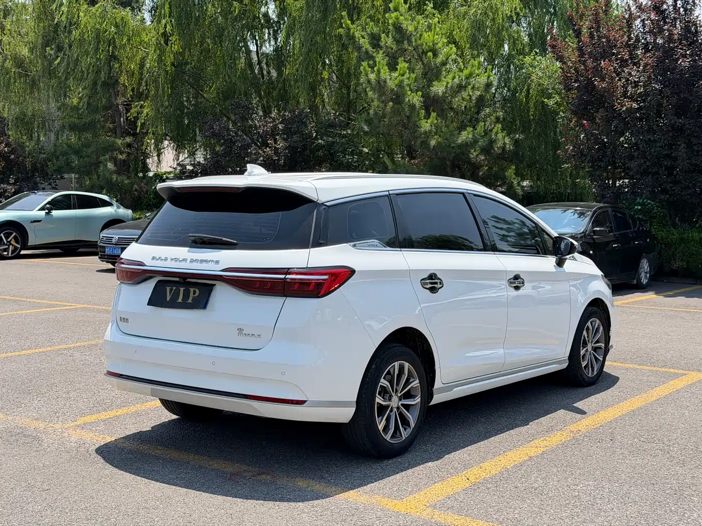 BYD Song MAX 2022 2021 Upgrade 1.5T Automatic Luxury Edition 6-Seater