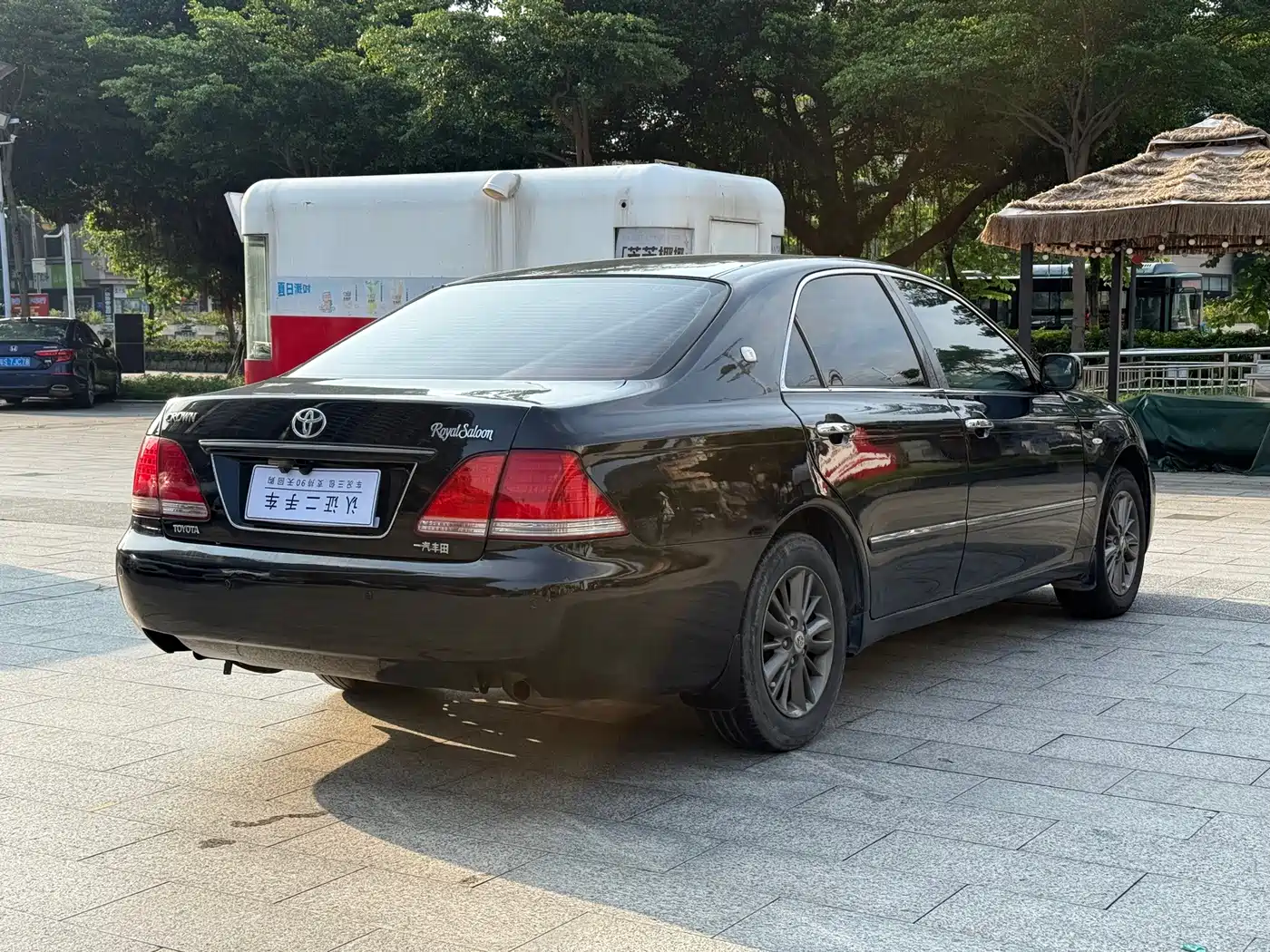 Toyota Crown 2005 2005 Model 3.0L Royal