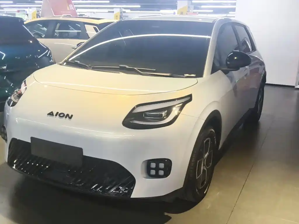 Aion UT 2025 Model 330 Starlight Edition