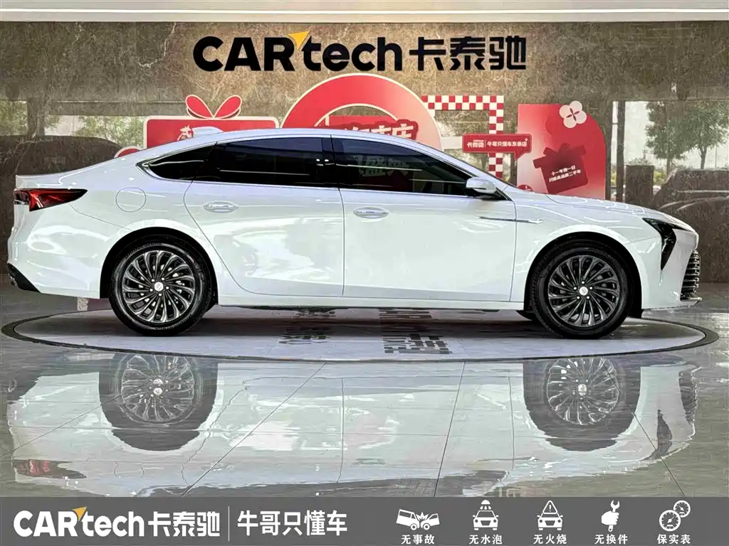BUICK LACROSSE