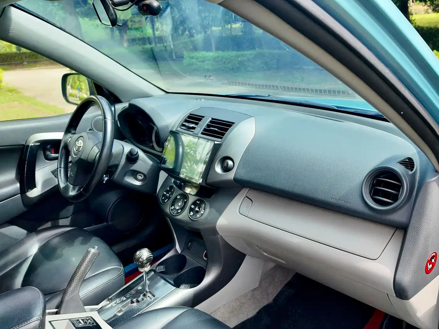 Toyota RAV4 2009 2009 2.0L Automatic Luxury Edition