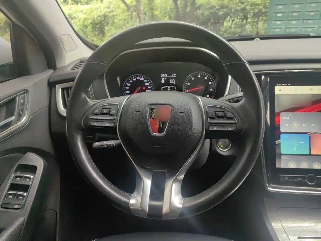 Фото 3 - Roewe RX5