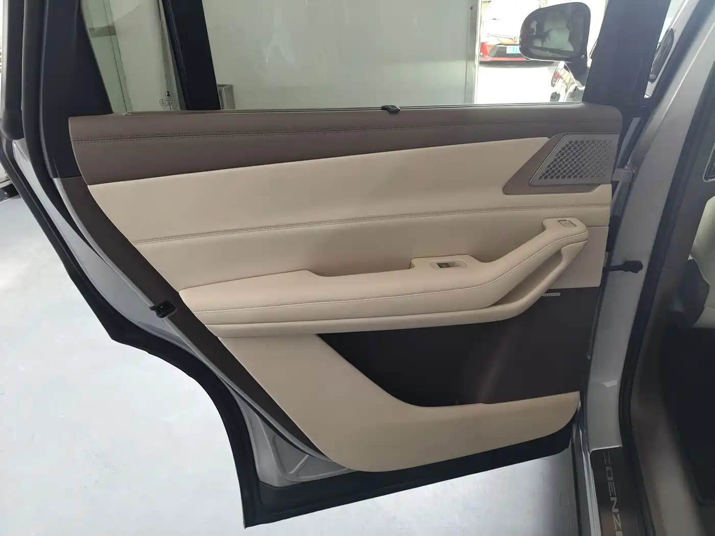 Denza N8L 2025 2025 Standard