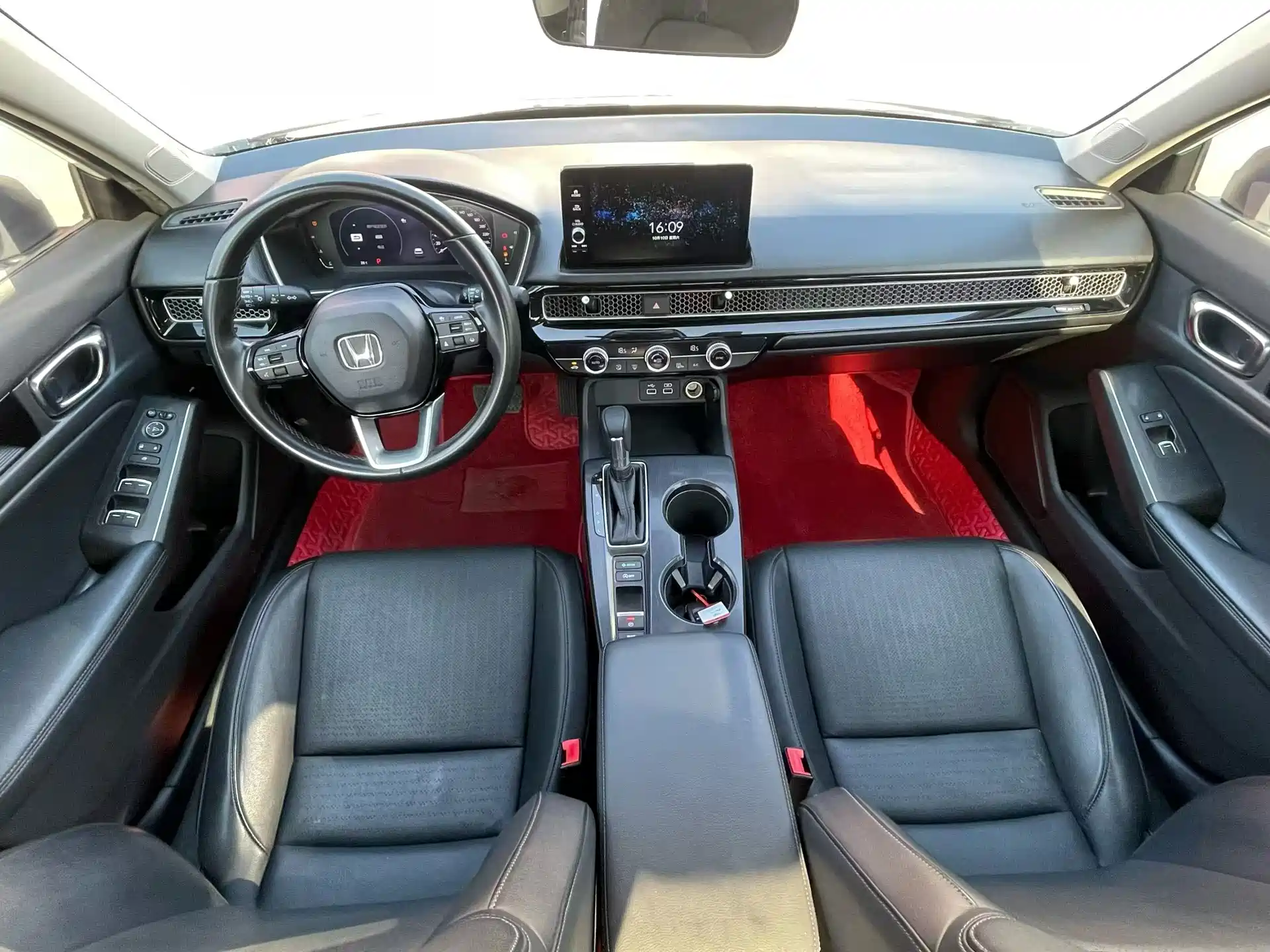 Photo 7 - Honda Integra