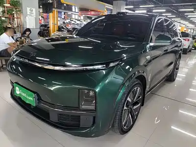 Li Auto L8