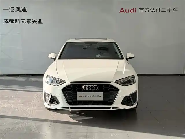 Audi A4L 2022 40 TFSI Luxury Dynamic — фото 2