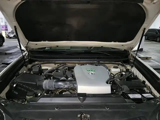 Toyota Prado 2016 3.5L Auto VX NAVI — фото 3