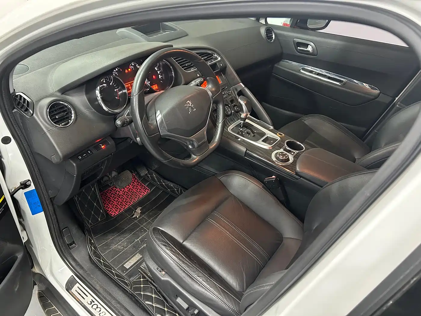 Peugeot 3008 2015 1.6THP Automatic Trend Edition фото 8