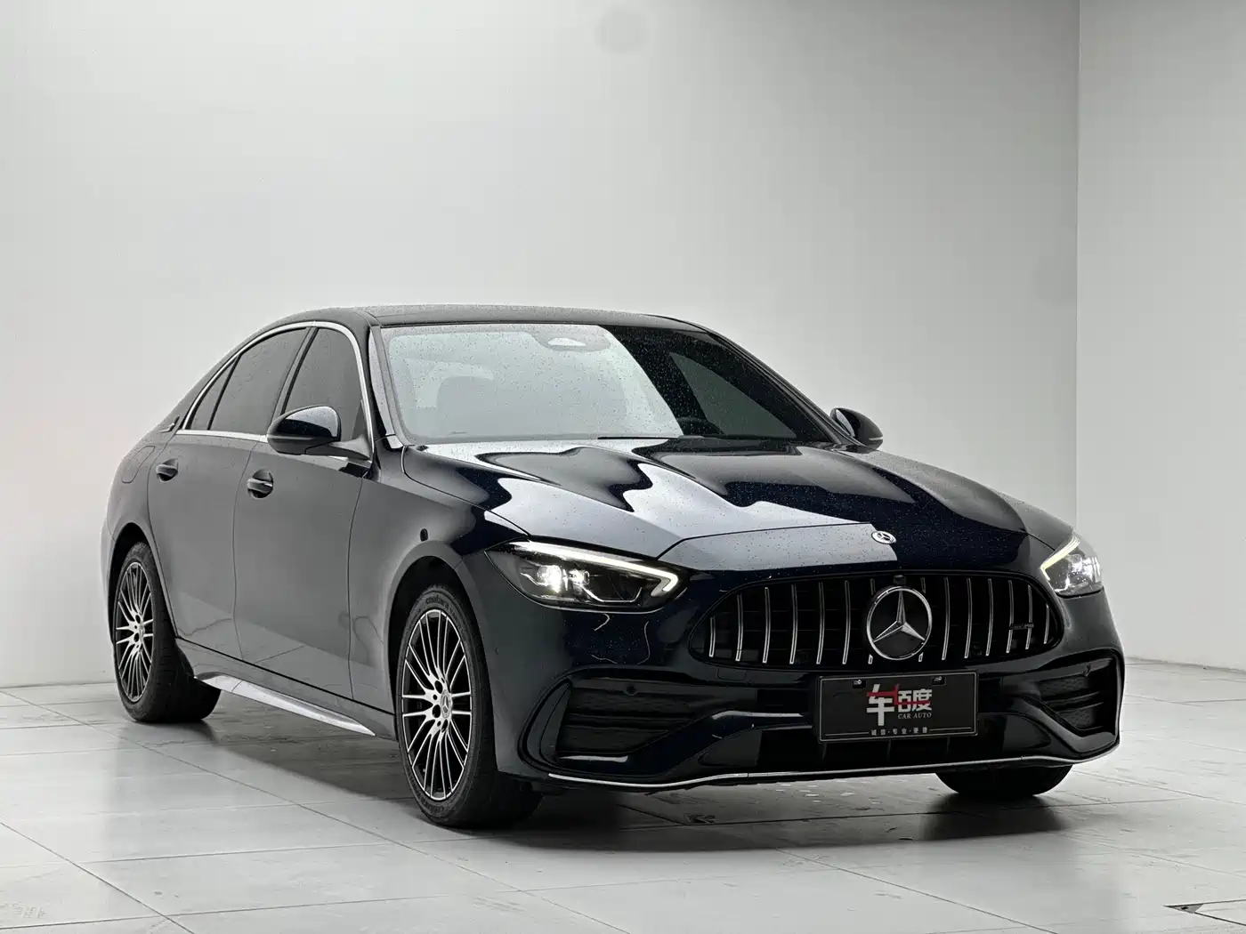 Mercedes-Benz C-Class 2023 Facelift C 260 L Sport Edition фото 3